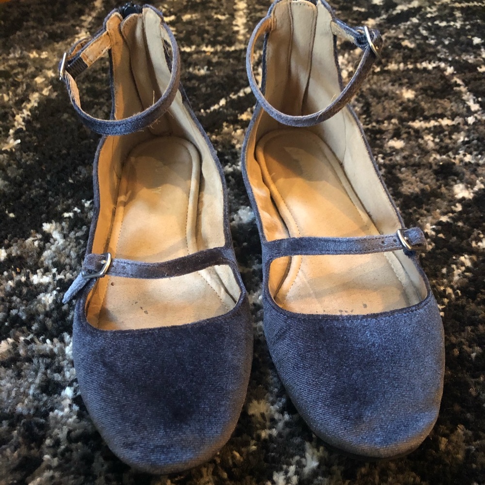Thistle blue velvet flats